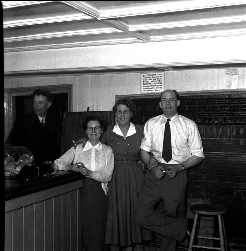 PUB SCENES0006.jpg